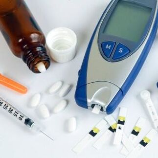 Glucose meter and medication for diabetes treatment